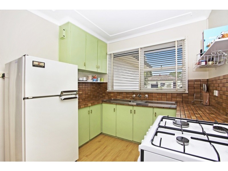 60 Hanbury Street, Greystanes NSW 2145