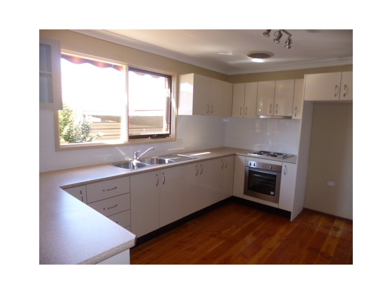 91 Damien Avenue, Greystanes NSW 2145