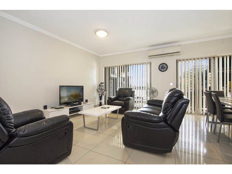 2/534A Merrylands Road, Merrylands NSW 2160