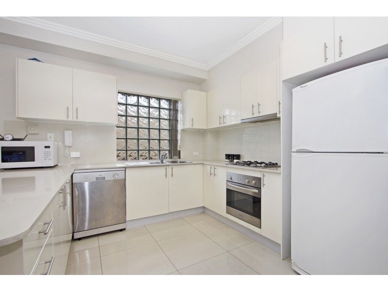 2/534A Merrylands Road, Merrylands NSW 2160