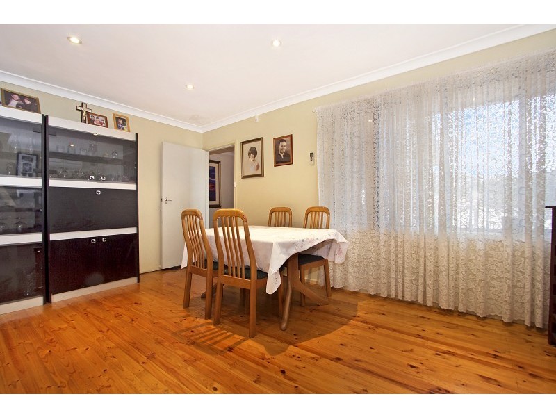 24 Alpha Road, Greystanes NSW 2145