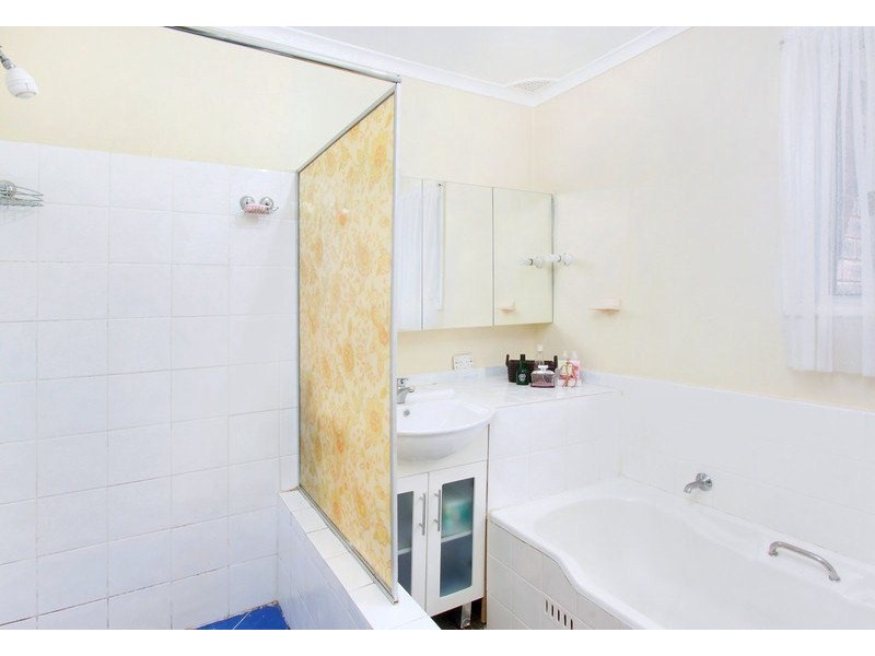 32 Bowral Street, Greystanes NSW 2145