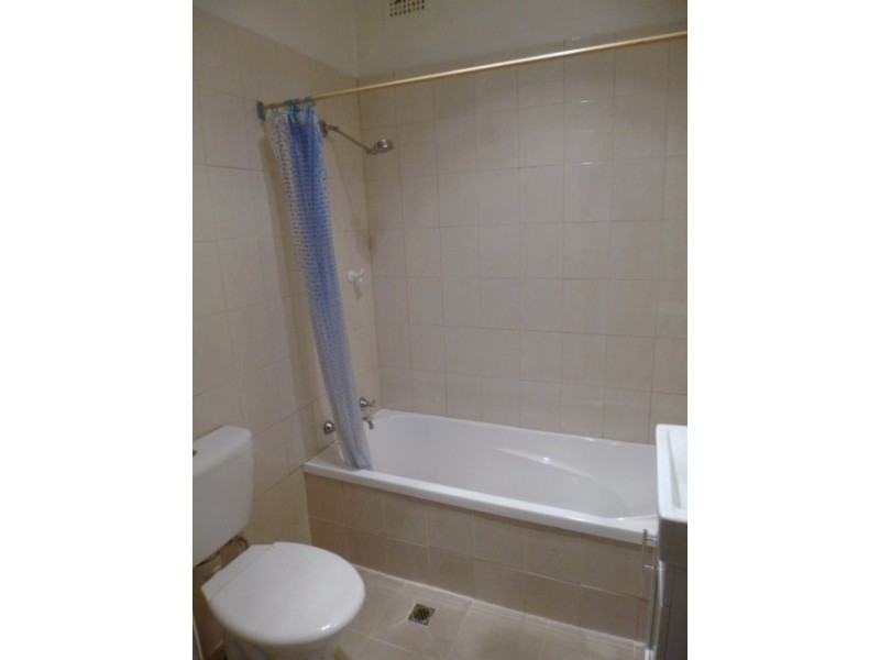 20 Sandra Street, Woodpark NSW 2164