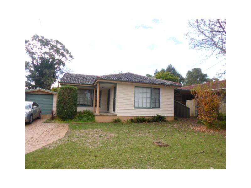 32 Gardenia Parade, Greystanes NSW 2145