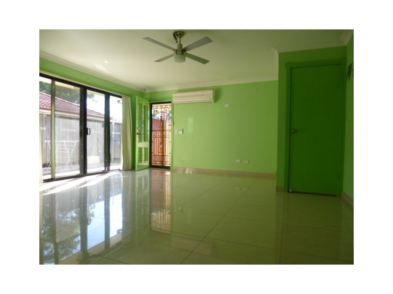 33/6-10 Ettalong Road, Greystanes NSW 2145