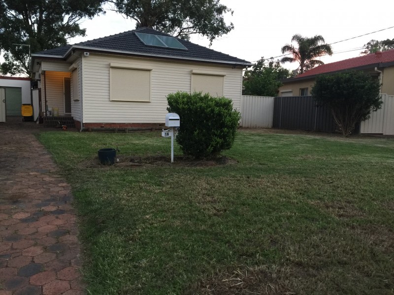 16 Matthew Crescent, Blacktown NSW 2148