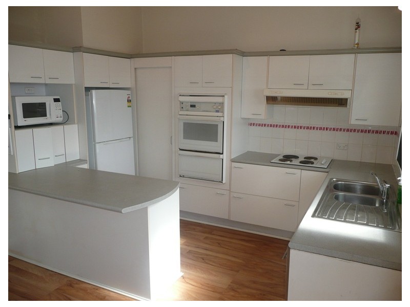 38 Bowral Street, Greystanes NSW 2145