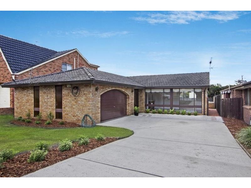 11 Darmenia Avenue, Greystanes NSW 2145