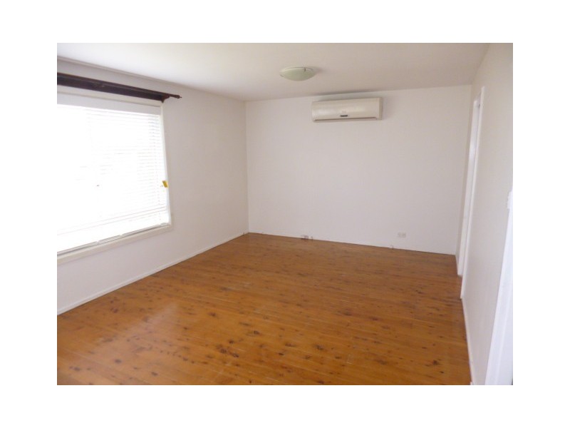 92 Runyon Avenue, Greystanes NSW 2145