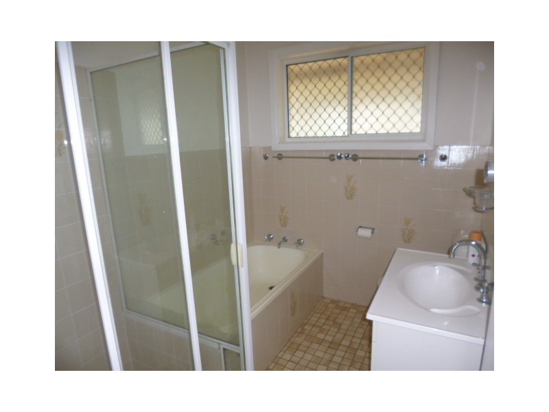 92 Runyon Avenue, Greystanes NSW 2145