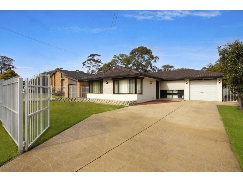 33 Gardenia Parade, Greystanes NSW 2145