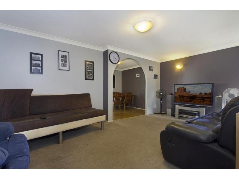 33 Gardenia Parade, Greystanes NSW 2145