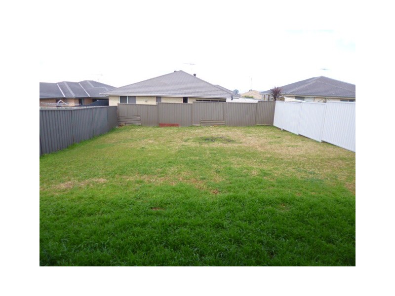13 William Howe Place, Narellan Vale NSW 2567