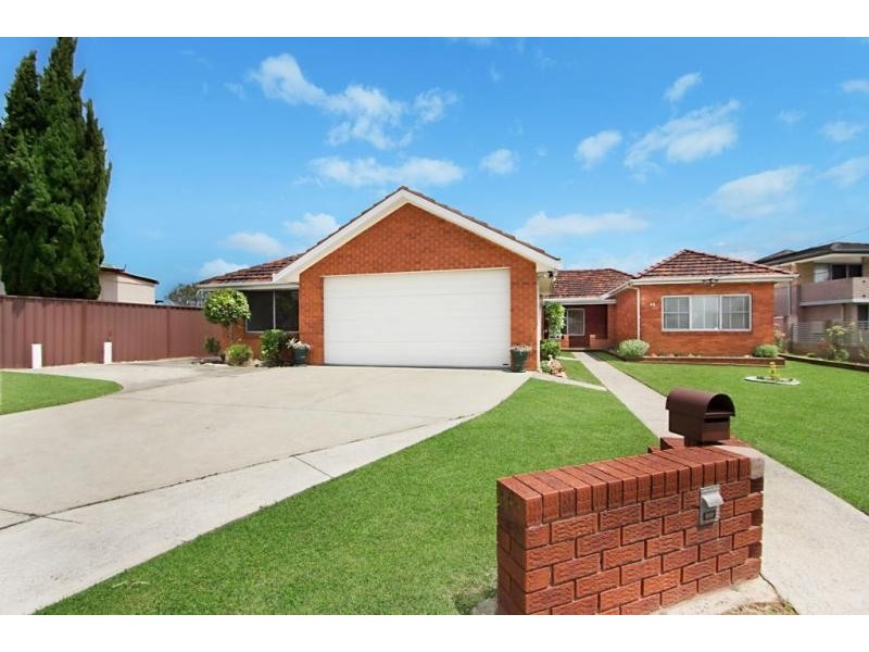 48 Hilltop Road, Merrylands NSW 2160