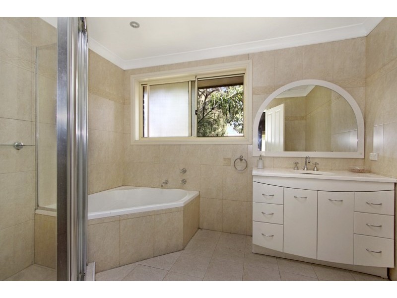 5 Hyacinth Street, Greystanes NSW 2145