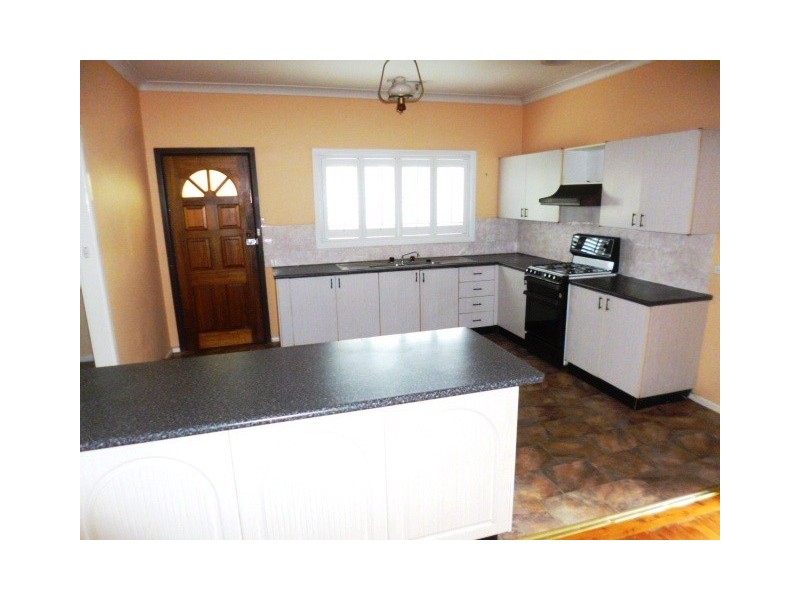 84 Cumberland Road, Greystanes NSW 2145