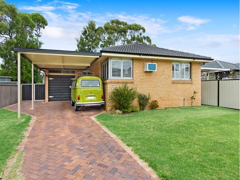 252 Old Prospect Road, Greystanes NSW 2145