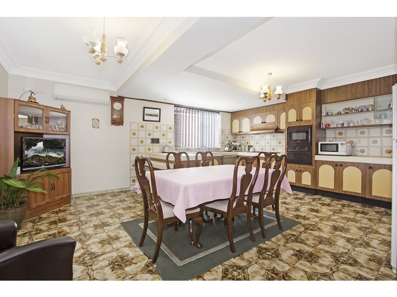 45 Daisy St, Greystanes NSW 2145