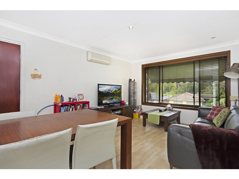 8 Munro Street, Greystanes NSW 2145