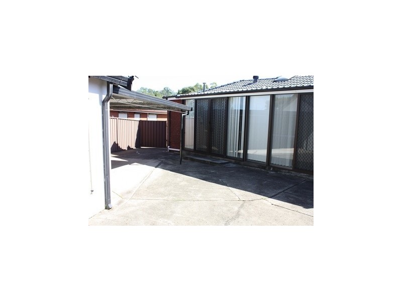 8 Munro Street, Greystanes NSW 2145