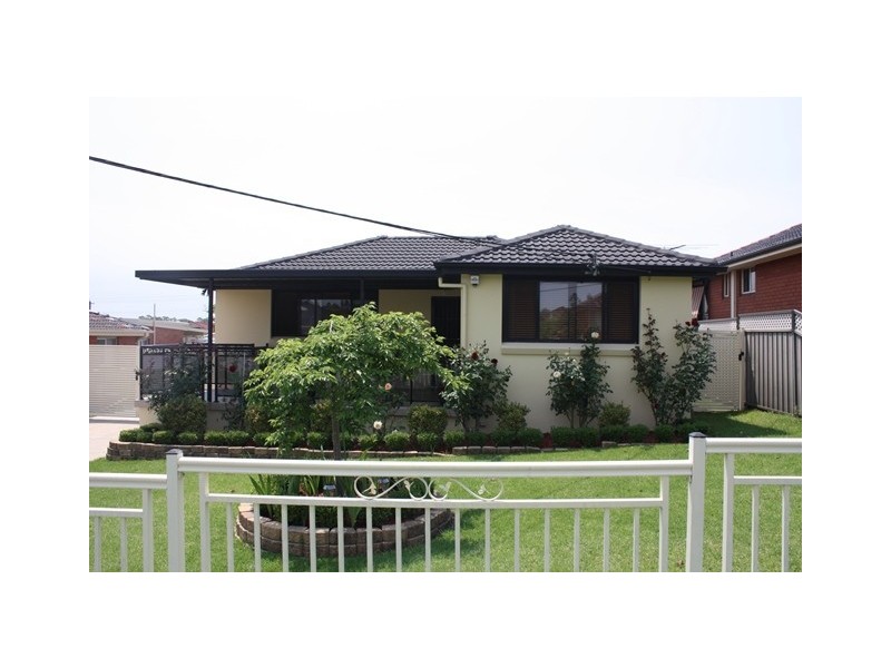 57 Dennis Street, Greystanes NSW 2145