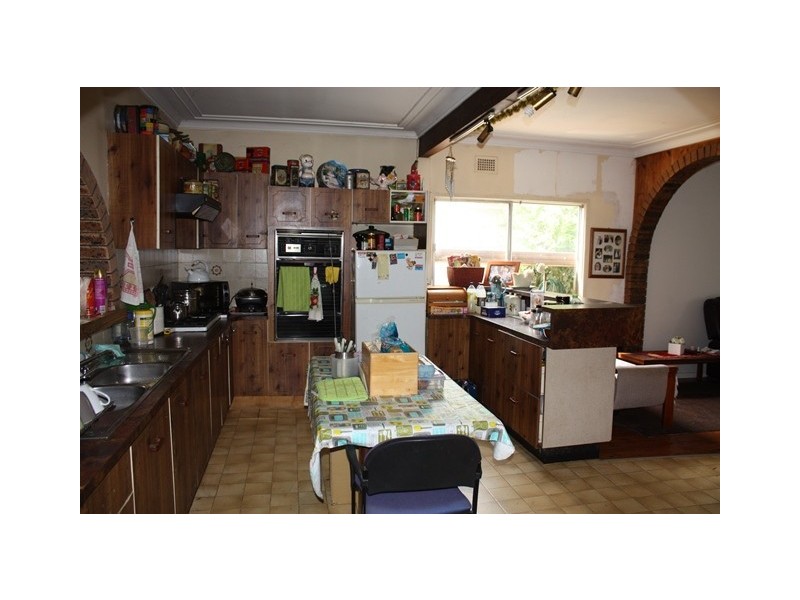 69 Runyon Avenue, Greystanes NSW 2145