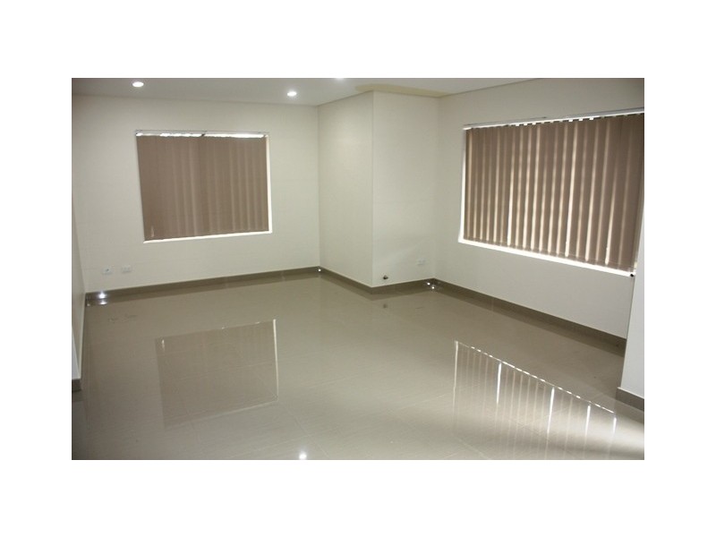 140 Cumberland Road, Greystanes NSW 2145