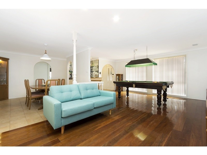 813 Merrylands Road, Greystanes NSW 2145