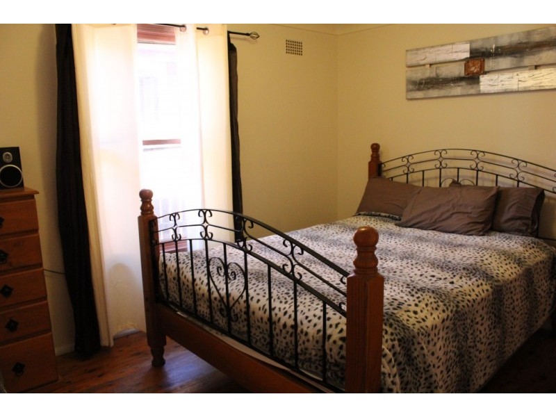 30 Pambula Crescent, Woodpark NSW 2164