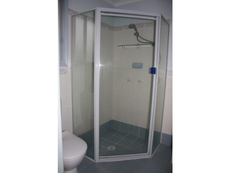 8 Columbia Road, Seven Hills NSW 2147