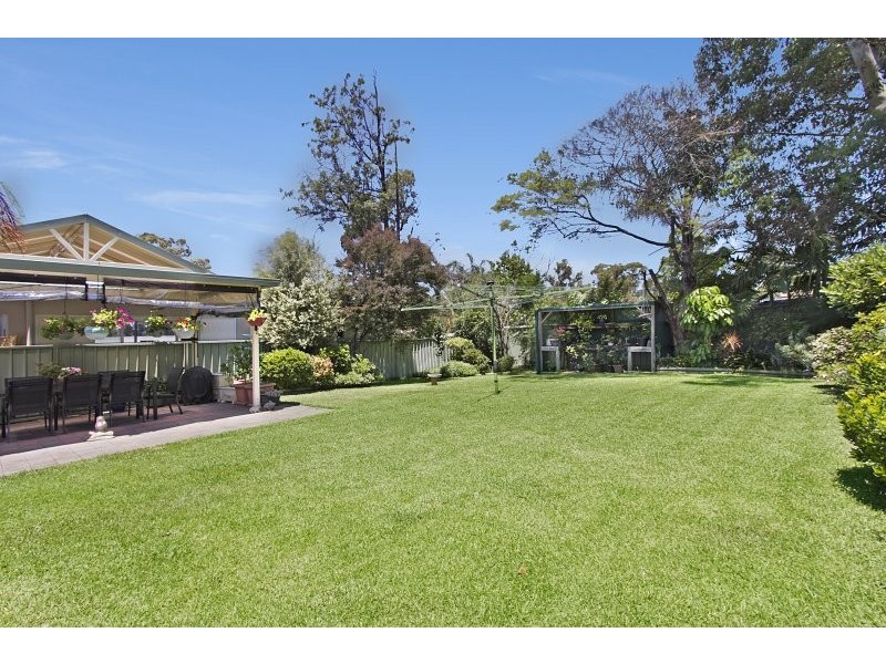 6 Grevillea Crescent, Greystanes NSW 2145