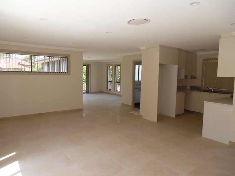 9B Dracic Place, South Wentworthville NSW 2145