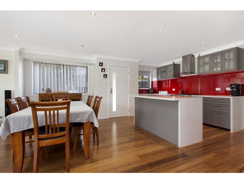 232 Banks Drive, St Clair NSW 2759