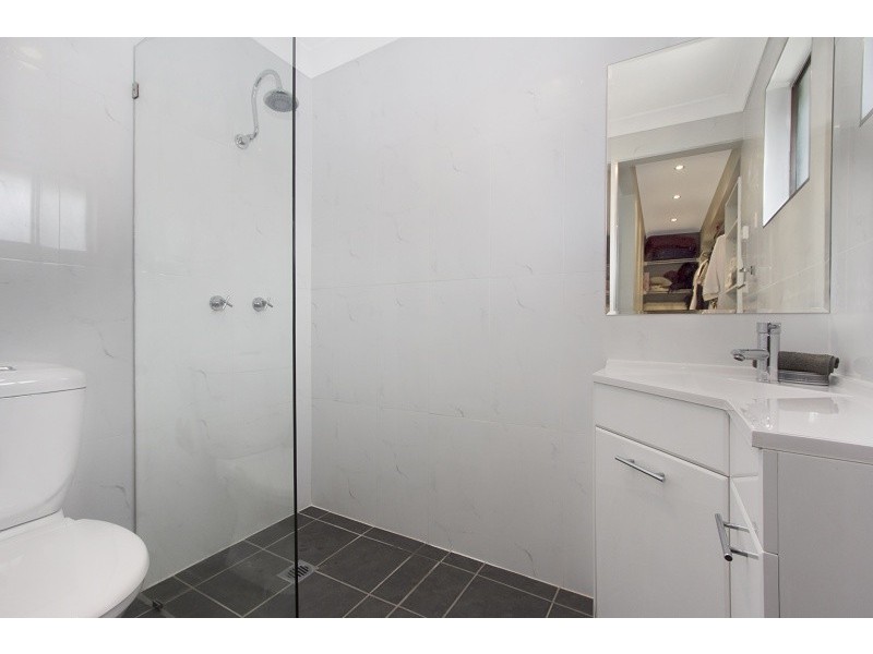 232 Banks Drive, St Clair NSW 2759