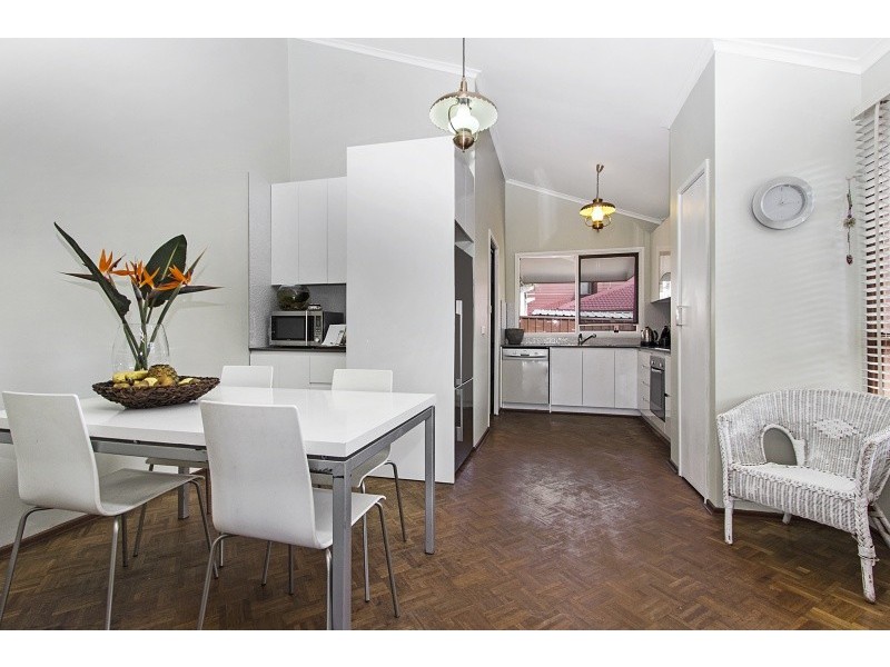 1 Rowe Place, Greystanes NSW 2145