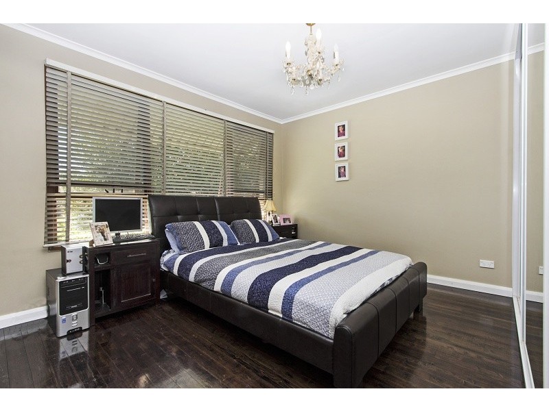 1 Rowe Place, Greystanes NSW 2145