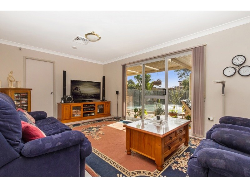 27 Cameron Court, Merrylands NSW 2160