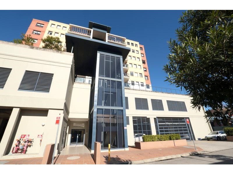 524/360 The Horsley Drive, Fairfield NSW 2165