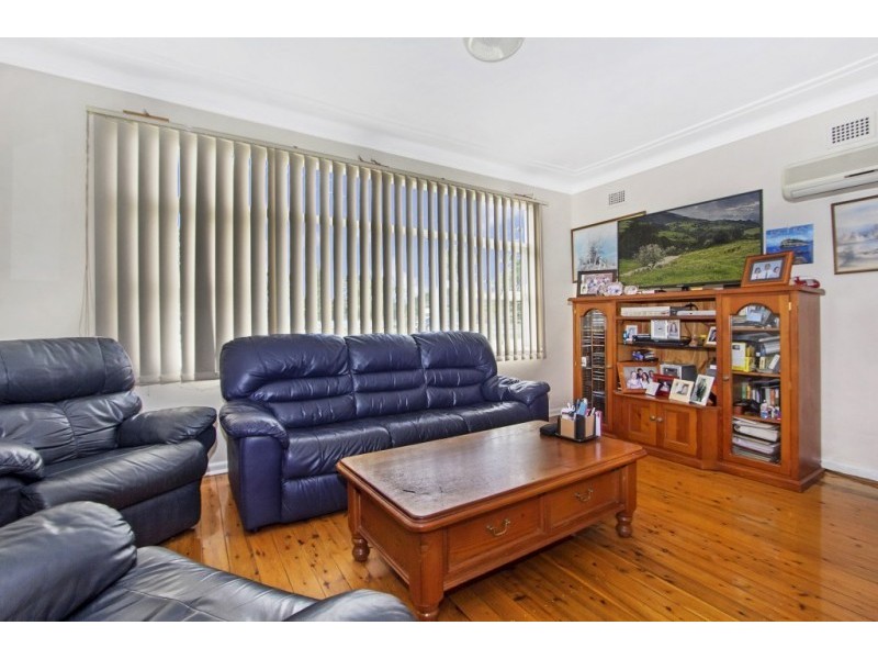 44 Monash Road, Blacktown NSW 2148