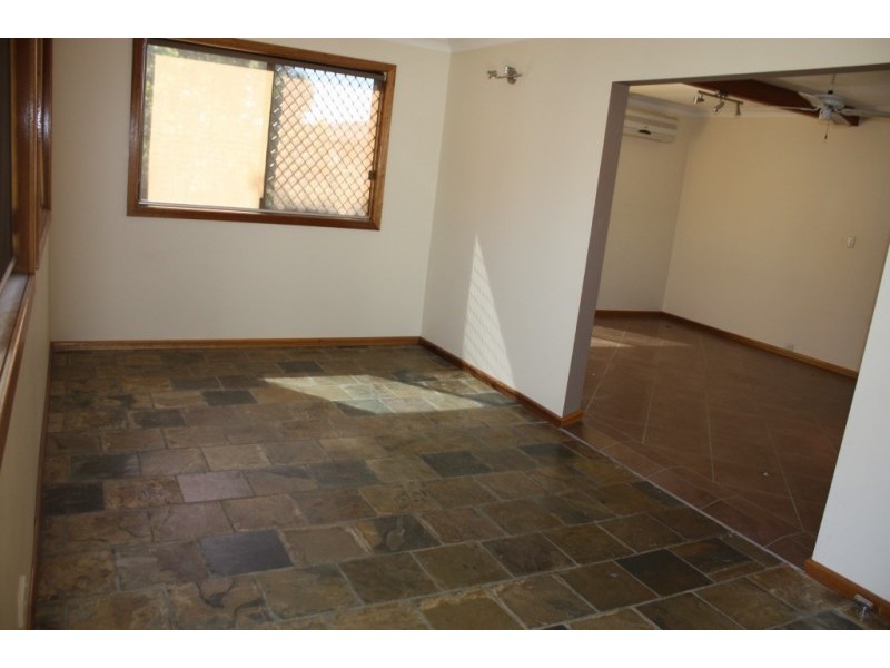 11 Gregory Street, Greystanes NSW 2145