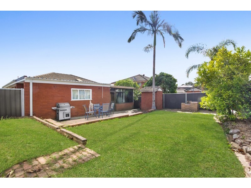 1 Camellia Street, Greystanes NSW 2145