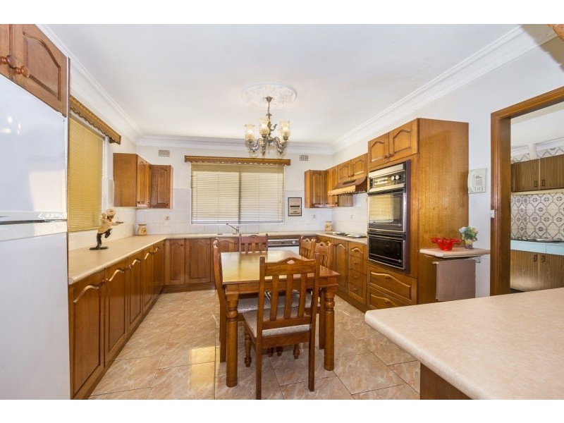 35 Oldfield Street, Greystanes NSW 2145