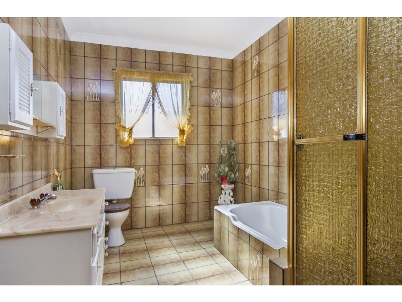 35 Oldfield Street, Greystanes NSW 2145