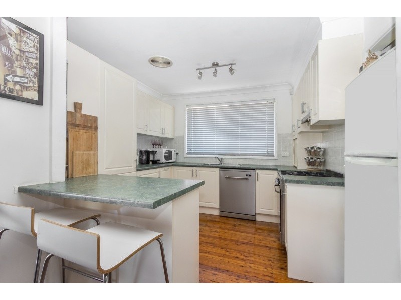 6 Barwon Street, Greystanes NSW 2145