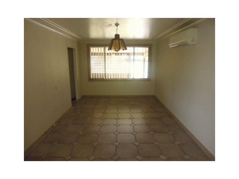 866 Merrylands Road, Greystanes NSW 2145