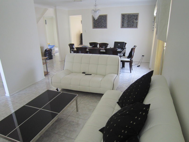 14 Billabong Street, Pendle Hill NSW 2145