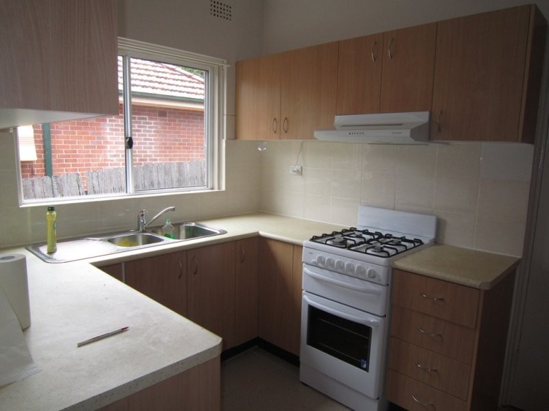 28 Toohey Avenue, Westmead NSW 2145