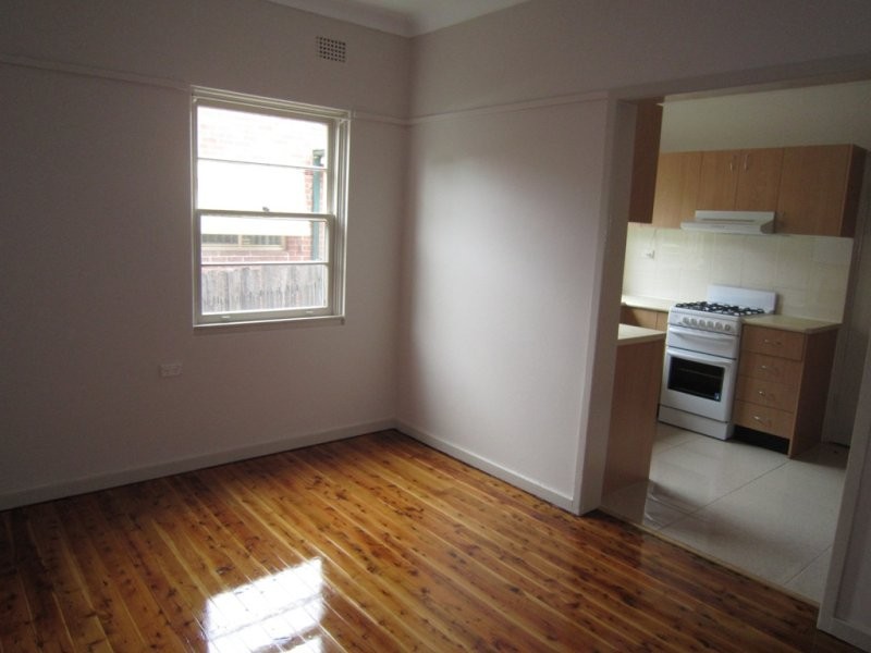 28 Toohey Avenue, Westmead NSW 2145