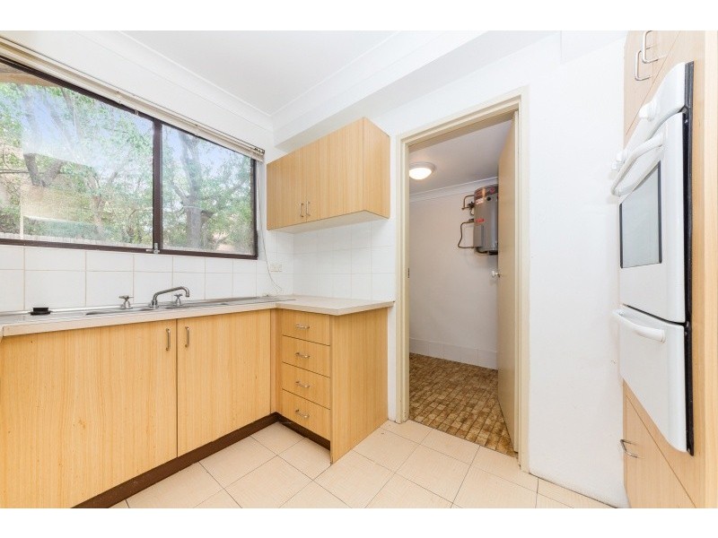 9/211 Hawkesbury Road, Westmead NSW 2145