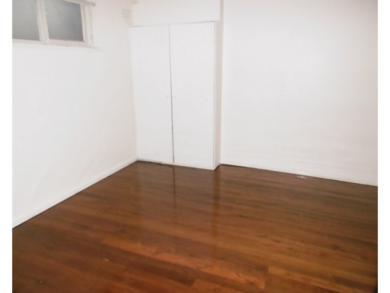 16 Sydney Joseph Drive, Seven Hills NSW 2147